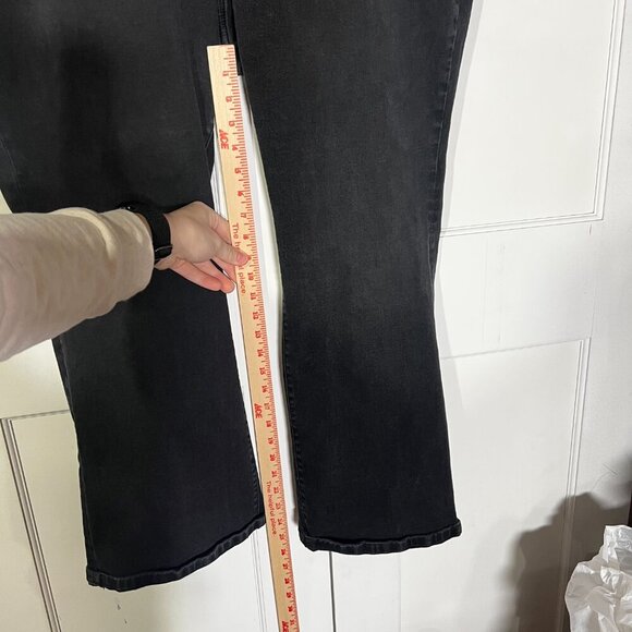 Torrid FEEL THE FIT Mid-Rise Boot Cut Jeans Slim Black Size 22S Vintage Stretch - Picture 6 of 12